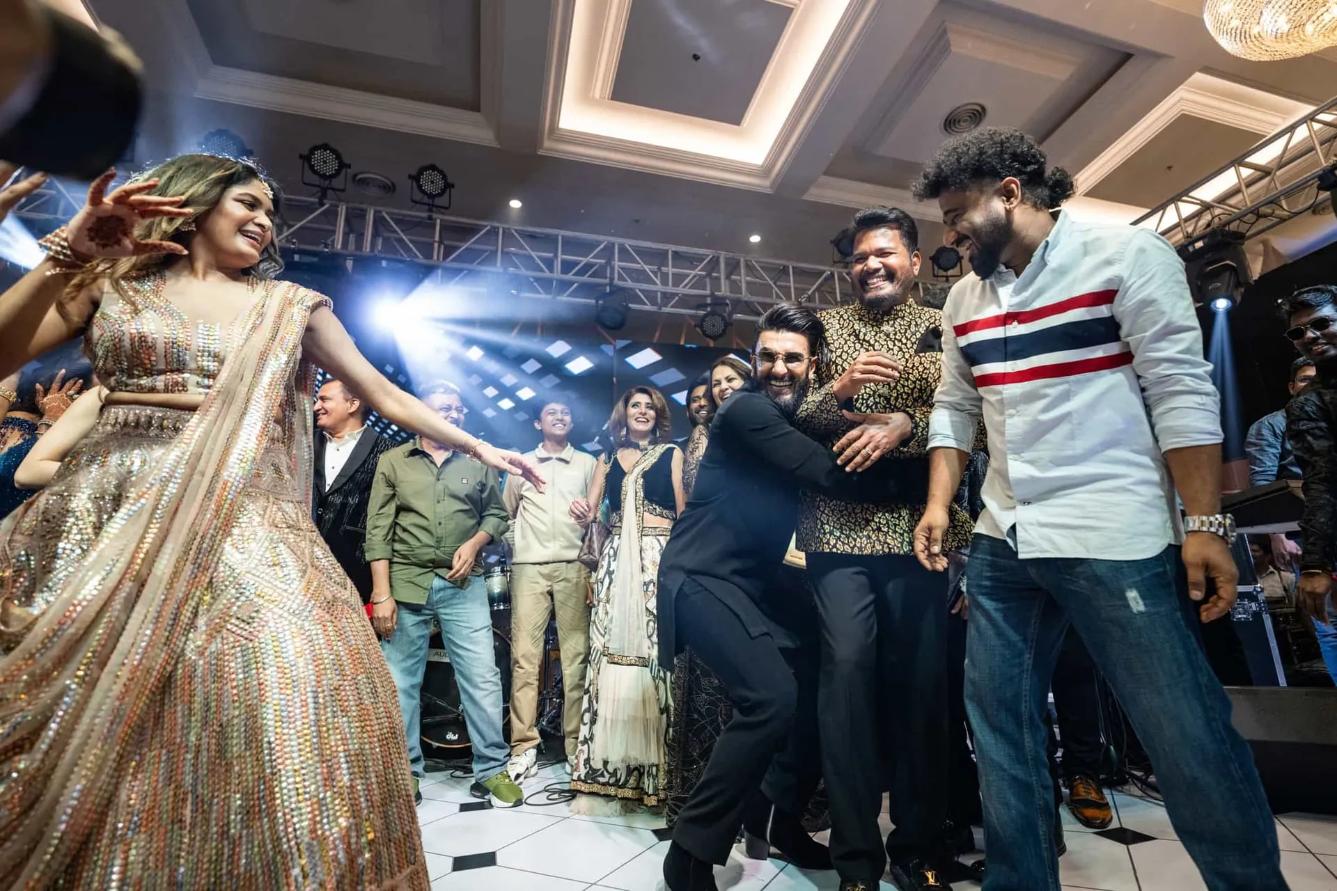 Ranveer Singh Steals the Show at Aishwarya and Tarun's Wedding