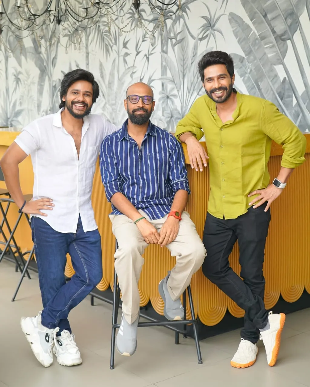 Vishnu Vishal Launches promising Rudra in Tamil Romantic Entertainer “Oho Enthan Baby”