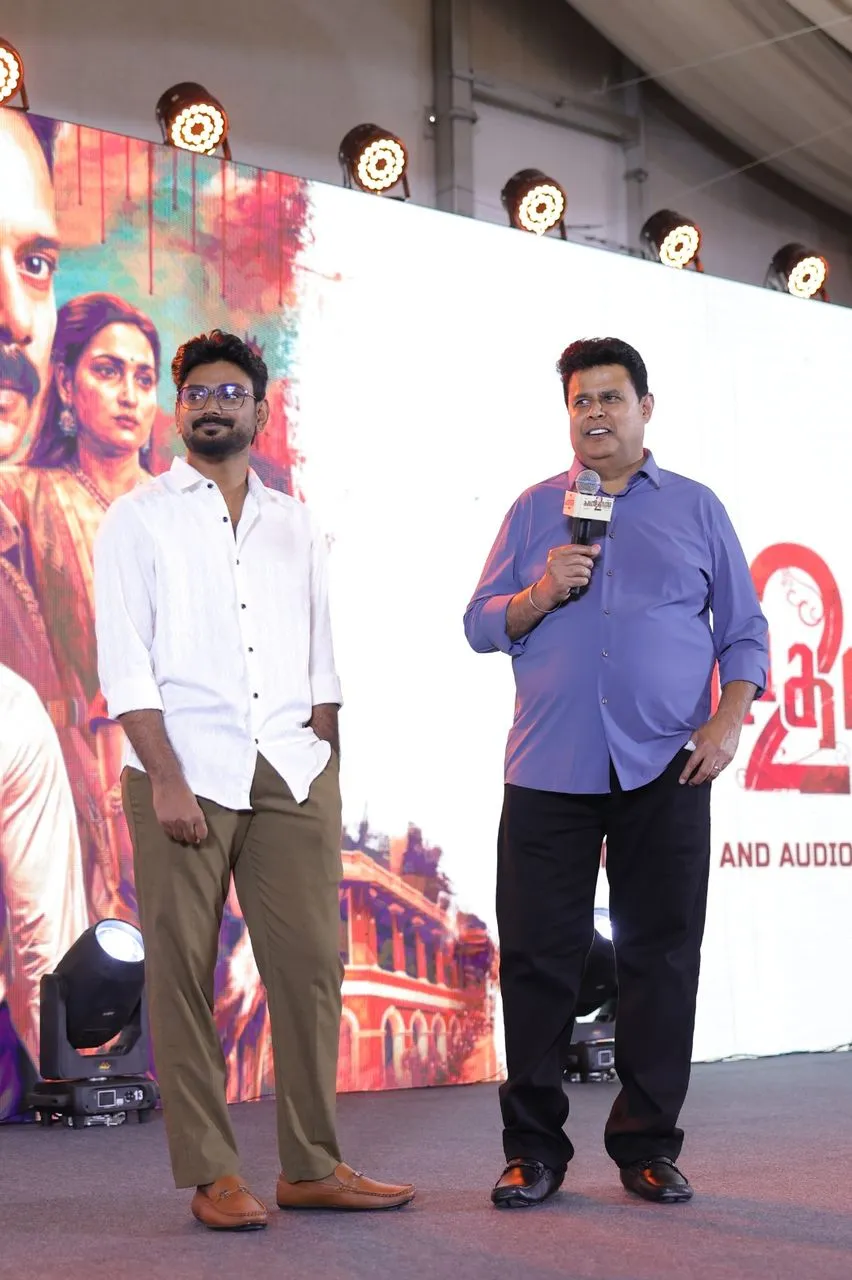 Speakers on stage at the Kaalidas 2 event